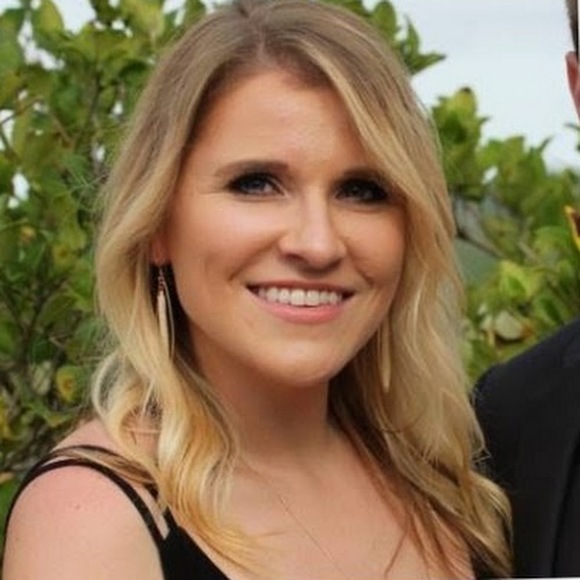 Meet your Posher, Megan - Picture 1 of 1